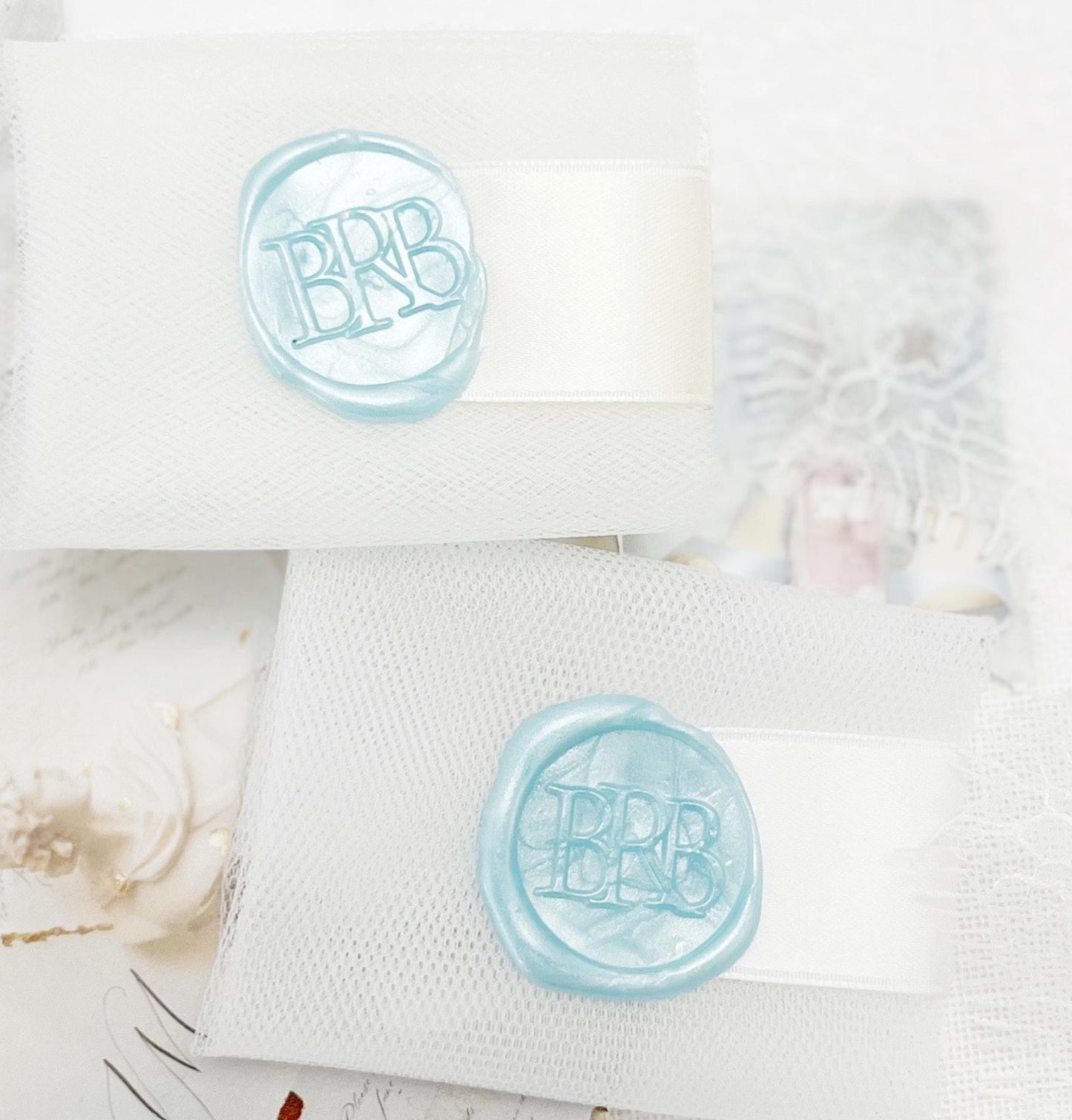 Tulle Wedding Veil Color Swatch Card: Soft White & Pale Ivory