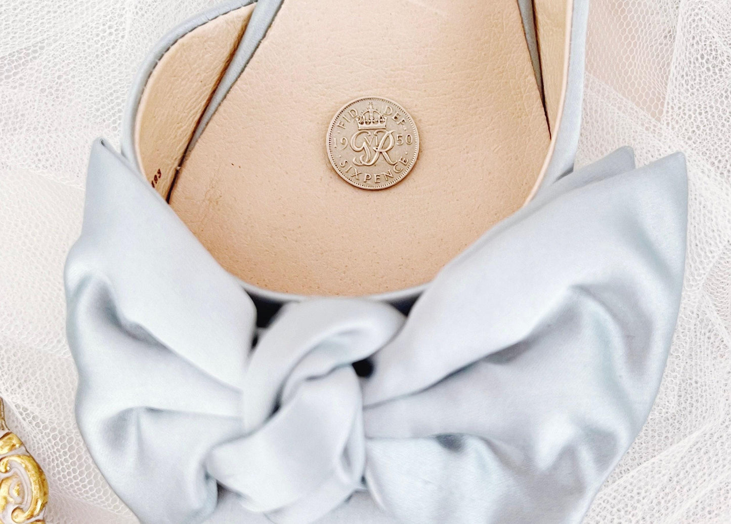 Lucky Wedding Sixpence Coin for Bride, Bridal Shower Gift for Wedding, Gift for Bride