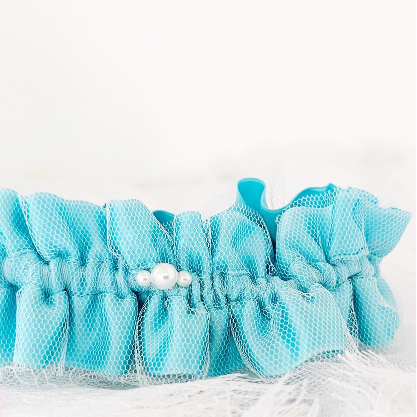 Tiffany Blue Wedding Garter, Something Blue for Bride, Pearl Bridal Garter Belt, Bride Gift, Bridal Shower Gift, Wedding Keepsake